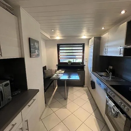 Apartment Emilia *
